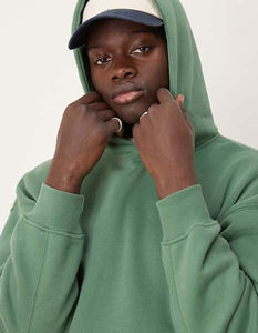 เสื้อฮู้ดดี้ผ้าฟลีซโพลีเอสเตอร์/คอตตอนคุณภาพสูง ทรงปกติ พร้อมกระเป๋าเสื้อ  สำหรับผู้ชาย ฤดูหนาว  มีตัวเลือกปรับแต่งได้ - Product Image 5