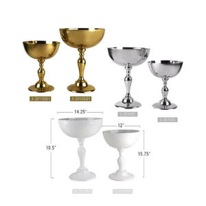 Elegante cuenco de exhibición de acero inoxidable con soporte elevado martillado - Product Image 4