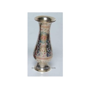 Florero de latón grabado, nuevo florero Popular, jarrón de oro al por mayor, moderno adornado de lujo, Adorno de oro para el hogar, Mesa - Product Image 1