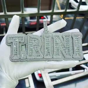 Pendentif plaqué or serti de diamants en moissanite, collier de style hip-hop pour homme, cadeau tendance pour ses amis - Product Image 1