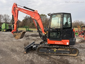 รถขุดขนาดเล็ก Kubota KX057-6 3.7 ตัน เครื่องยนต์ดีเซล ระบบไฮดรอลิก แบบตีนตะขาบ พร้อมกำลังแรงและห้องโดยสารสำหรับขาย - Product Image 1
