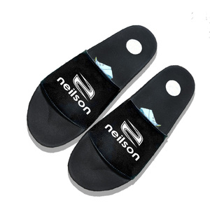 Sandales d'hiver légères et confortables en cuir véritable brodé, antidérapantes en PVC, à bout ouvert, avec semelle intérieure souple et respirante, à enfiler facilement - Product Image 2