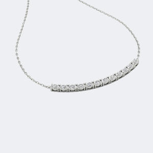 Collar con Colgante de Barra Curva con Diamante Ovalado de Corte Brillante de 2.00 CTW - Product Image 5