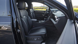 2023 BENT L E Y BEN-TAYGA 4.0P - NEGRO, motor V8 biturbo de 4.0 litros, transmisión automática de 8 velocidades - Product Image 6