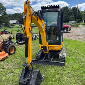 JCB 8018 CTS assez utilisé - Product Image 1