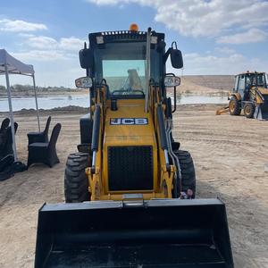 Chargeuse-pelleteuse compacte 4x4 JCB 1CX Mini |   Chargeuse-pelleteuse compacte JCB 1CX à moteur diesel avec roues pour la construction - Product Image 4