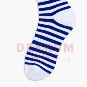 Chaussettes longues douces de luxe pour hommes décontractées Bas tricotés de haute qualité avec logo disponibles en noir rouge-Vêtements confortables 10 paires de quantité minimale de commande - Product Image 6