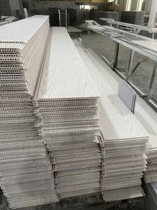Vente en gros de panneaux muraux en PVC Cielo Raso Carreaux de plafond en PVC pour la décoration intérieure des centres commerciaux, hôtels et salles de banquets - Product Image 3