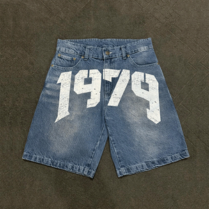 Short en jean vintage délavé à l'acide avec logo personnalisé Short surdimensionné pour homme à imprimé mousse et cordon de serrage - Product Image 1