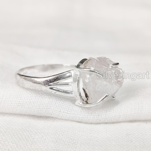 Anillo de plata de ley 925 con piedra natural de cuarzo rosa en bruto, joyería de piedra rugosa, anillo bohemio gitano, piedra de nacimiento de abril para mujer - Product Image 1