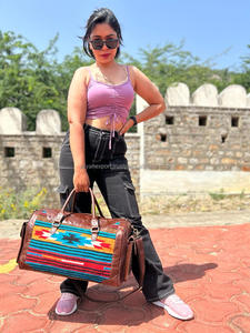 New Western 100% Bolsas de viaje de cuero genuino de grano completo Correas ajustables multifuncionales Bolsas de Viaje Unisex Bolsas de fin de semana - Product Image 3