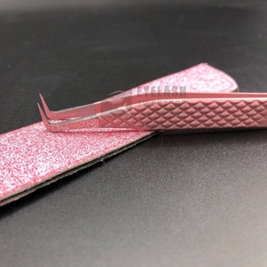 Pince à épiler d'extension de cils en acier inoxydable massif japonais à 90 degrés, volume avec logo personnalisé - Product Image 6