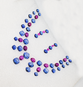 ชุดจี้สร้อยคอพลอยคอร์นฟลาวเวอร์บลูแซฟไฟร์ทรงน้ำตาลและพลอยแซฟไฟร์สีชมพูทรงรีแบบคาโบชอง ประดับด้วยพลอยคอรันดัมสำหรับทำเครื่องประดับ - Product Image 6