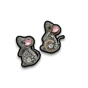 เข็มกลัดเข็มกลัดรูปสัตว์ขนาดเล็กติดลูกปัดเข็มกลัดเป็นสัญลักษณ์แห่งปีสำหรับเครื่องประดับแฟชั่น - Product Image 1