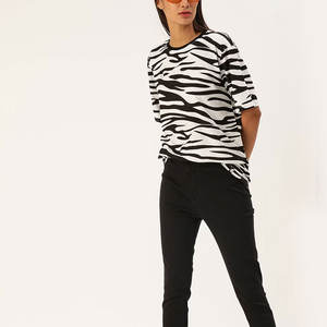 T-shirts pour femmes en matière de qualité supérieure, vêtements décontractés de haute qualité, coupe régulière, respirants, jersey écologique uni pour l'été, taille XL - Product Image 1