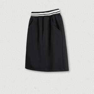 Falda de mezclilla de algodón negro sólido estilo imperio para mujer, pantalones informales con diseño de ombligo, transpirable y caliente para primavera - Product Image 3