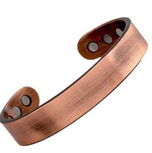 Elegantes Brazaletes Hechos a Mano de Cobre Puro para Hombre y Mujer, Brazalete Clásico de Estilo Hip Hop, Diseño Ajustable de Alta Calidad para Regalos - Product Image 6