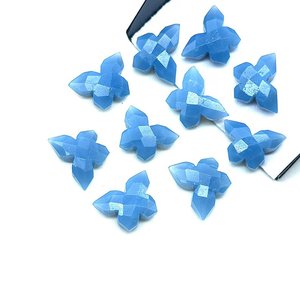 Cuentas sueltas con forma de mariposa de ópalo azul Natural, piedras preciosas genuinas facetadas, fabricación de joyas, cristal curativo - Product Image 1