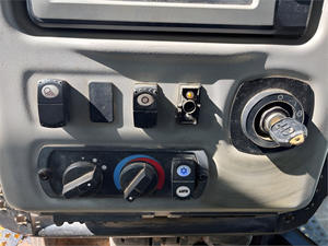 2011 CATERPILLAR D6N Bulldozer CAT d'occasion de haute qualité Bulldozer sur chenilles multifonctionnel utilisé Bulldozer Caterpillar D6 à vendre - Product Image 6