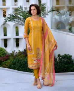Silk Blend Geometric Embroidered <b>Kurta</b> <b>Set</b> with Vatican Silk Pant & Dupatta - Product Image 5