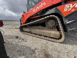 Chargeur sur chenilles Kubota SSV65 2018-Boîte de vitesses et pompe puissantes à moteur Kawasaki - Product Image 2