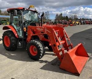 Tracteur agricole de taille moyenne 4x4 haute puissance, confort et précision, composants principaux moteur et engrenage, 2020 pour M4D-071HDC12 - Product Image 1