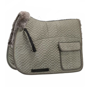 Sillín ecuestre de terciopelo personalizado al por mayor, almohadilla para montar y saltar caballos, diseñado para necesidades específicas - Product Image 3