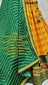 พิมพ์ลาย bandhani ที่สวยงาม lehenga choli กับ latkan dupatta สำหรับฤดูหนาว - Product Image 6