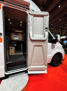 Autocaravana Sprinter 5500 Clean Luxury 4X4 Todoterreno, Remolque de Caravana para Viajes por Carretera, Casa Móvil - Product Image 4