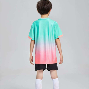 Uniforme de football personnalisé de haute qualité, respirant et à séchage rapide, vêtements de football, uniforme de football - Product Image 5