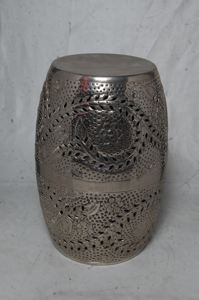 2023 personnaliser aluminium métal tabourets latéraux martelé finition pour la maison hôtel et bureau décor à la maison tabouret meubles - Product Image 4