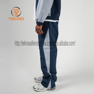 Precio al por mayor 2025 nuevo traje cortavientos con cremallera hecho a medida de alta calidad ropa de exterior de tendencia chándal cómodo para hombres - Product Image 4