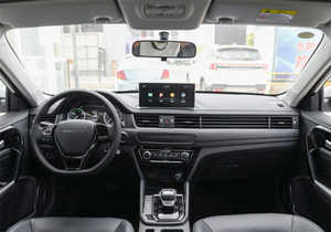 Voiture électrique neuve Feng-xing S60 EV, conduite à gauche, autonomie de 430 km, berline 4 portes 5 places, puissance de 110 kW, Chine - Product Image 4