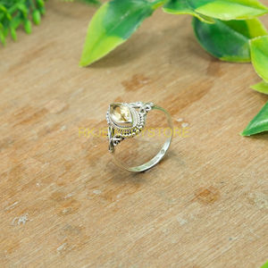 แหวนหมั้นพลอยซิทรินสำหรับผู้หญิง แหวนเงินแท้ 925 แหวนแต่งงานดีไซน์แฮนด์เมด ของขวัญวันคริสต์มาสและวันเกิด - Product Image 5