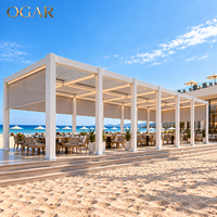 Système d'extension de terrasse commercial avec pergola à lames en aluminium automatiques pour hôtels, cafés et espaces de restauration en plein air