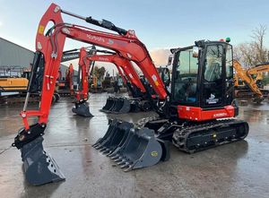 Pour mini-excavatrice KX033-4 de 3 tonnes, capacité de la benne de 0,12 m³, moteur, boîte de vitesses, pompe, roulement à vendre - Product Image 2