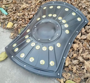 Escudo Romano Funcional CH para Disfraz de Troya, Metal Antiguo Pintado con Grabado, Calibre 18 - Product Image 5