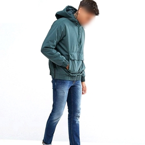 <span class=keywords><strong>2025</strong></span> thiết kế hàng đầu màu xanh lá cây anorak Áo Gió Áo khoác nylon huấn luyện viên Áo khoác trùm đầu Trọng lượng nhẹ Áo Gió Áo khoác - Product Image 3