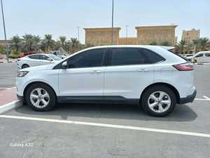 Sedán Edge LHD Usado 2022 con Control de Crucero Adaptativo, Asientos de Cuero, Tracción en las Cuatro Ruedas, Techo Corredizo Automático, Cámara Trasera de 360°, Neumáticos R18, 5 Plazas, 4.5L - Product Image 6