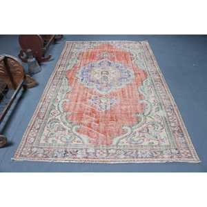 Grand tapis vintage en laine 5,5x9 pieds, patchwork rouge, tapis turc avec envers en latex écologique - Product Image 1