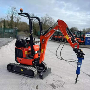 Tractor Agrícola Massey Ferguson MF290 con Tracción en las 4 Ruedas, Caja de Cambios Automática, Motor, Bomba, 20-50HP de Potencia - Product Image 1