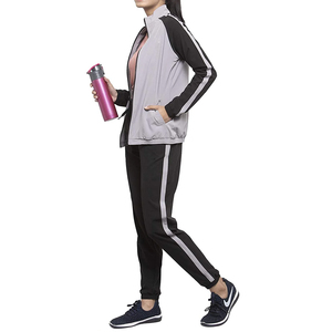 Nouvelle arrivée Top des tendances Survêtement pour femmes de bonne qualité Survêtement pour femmes Top des tendances Survêtement avec logo personnalisé Survêtement léger pour femmes - Product Image 2