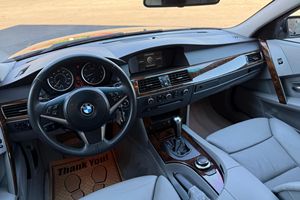 BMW 550I 2007 USADO, Volante a la Izquierda/Derecha - Product Image 3