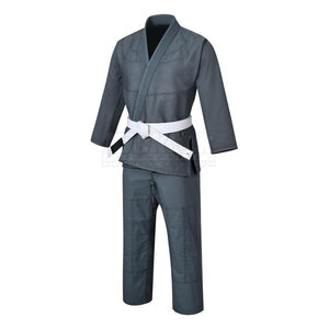 Kimono de BJJ au design moderne avec logo frontal, coupe confortable, tissu durable, séchage rapide, léger pour l'entraînement et les séances de sport - Product Image 5