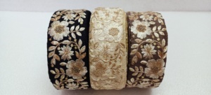 Fabriqué sur mesure en trois options de couleurs, rubans brodés à la machine dans divers motifs de fleurs pour robes de mariée de 2 pouces de largeur. - Product Image 5