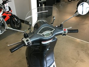 NUOVISSIMA <span class=keywords><strong>Vespa</strong></span> Primavera <span class=keywords><strong>50</strong></span> Touring 2026 - Scooter-Moped <span class=keywords><strong>Moto</strong></span> Nuovo Modello - Product Image 2