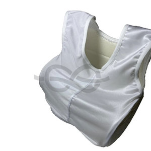 Cómodo protector de pecho Rib Shield para Taekwondo Muay Thai Boxing Competition Hecho de cuero duradero - Product Image 1