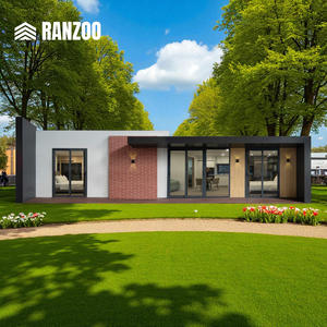 Case che Conformano le Normative di Tutto il <span class=keywords><strong>Mondo</strong></span>: Grandi Case, Tiny House, Case Galleggianti, Soluzioni Impilabili e Multi-piano - Product Image 1