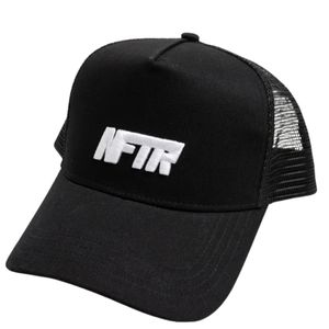 Casquette de camionneur en maille pour homme, casquette structurée à fermeture à pression avec visière incurvée, panneaux arrière respirants, logo brodé, taille unique - Product Image 2