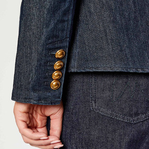 Blazer Vaquero Elegante para Mujer 2025/2026, Corte Entallado, Cinturón, Detalles de Botones Dorados, Algodón Ecológico, Transpirable, Estilo Chic Moderno - Product Image 4